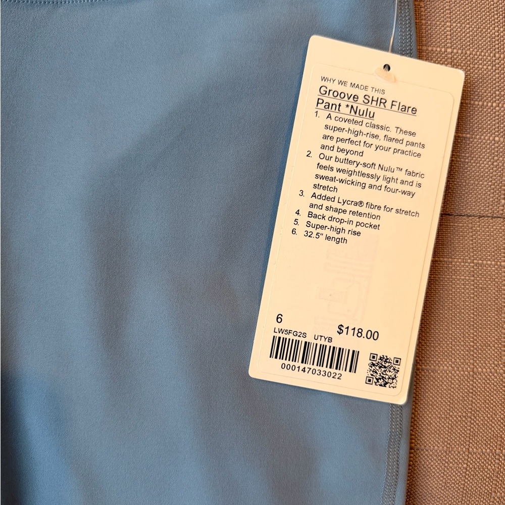lululemon athletica Light Blue Leggings - Picture 2 of 2